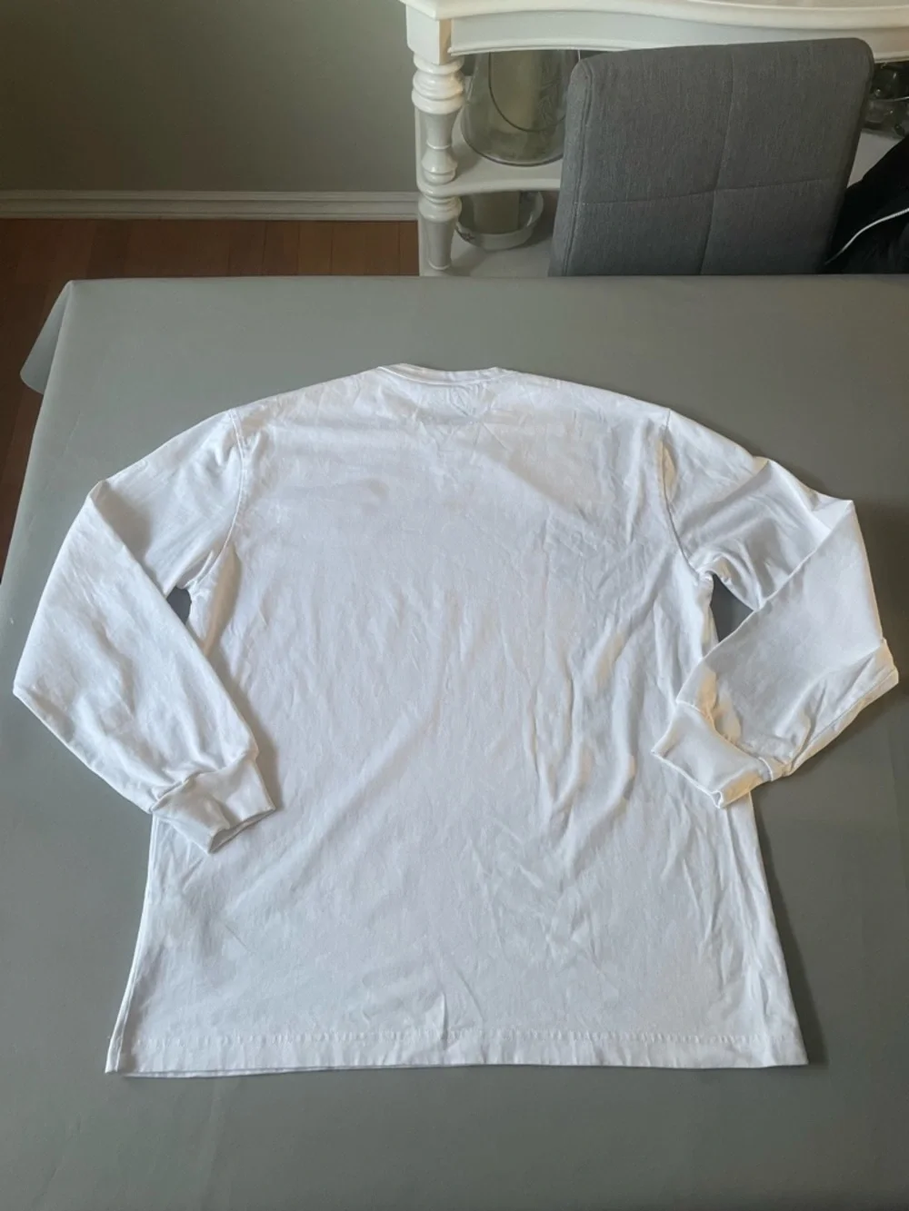 PALACE White Long-Sleeve Crewneck NEW Size Large - Picture 4 of 8